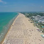 Apartment Lovely Flat With Side Sea View And Swimming Pool *