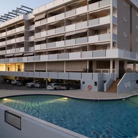 Lovely Flat With Side Sea View And Swimming Pool Appartamento Bibione