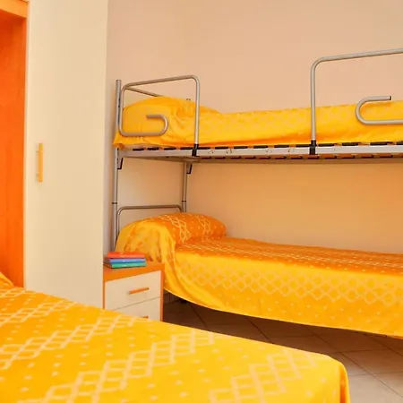 דירה Lovely Flat With Side Sea View And Swimming Pool *