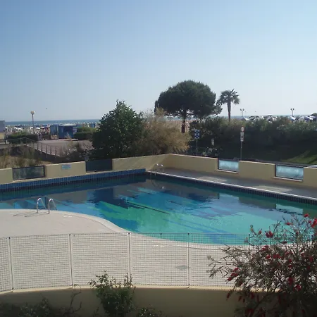 Lovely Flat With Side Sea View And Swimming Pool