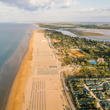Apartment Lovely Flat With Side Sea View And Swimming Pool Bibione