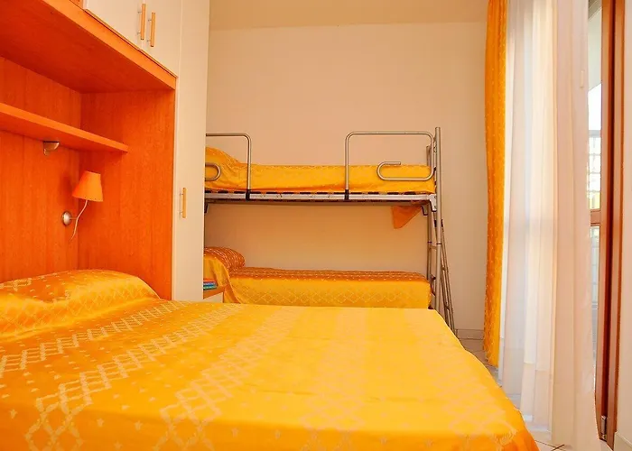 Lovely Flat With Side Sea View And Swimming Pool * Bibione