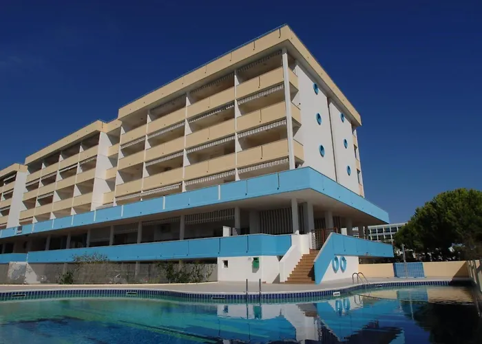 Lovely Flat With Side Sea View And Swimming Pool *